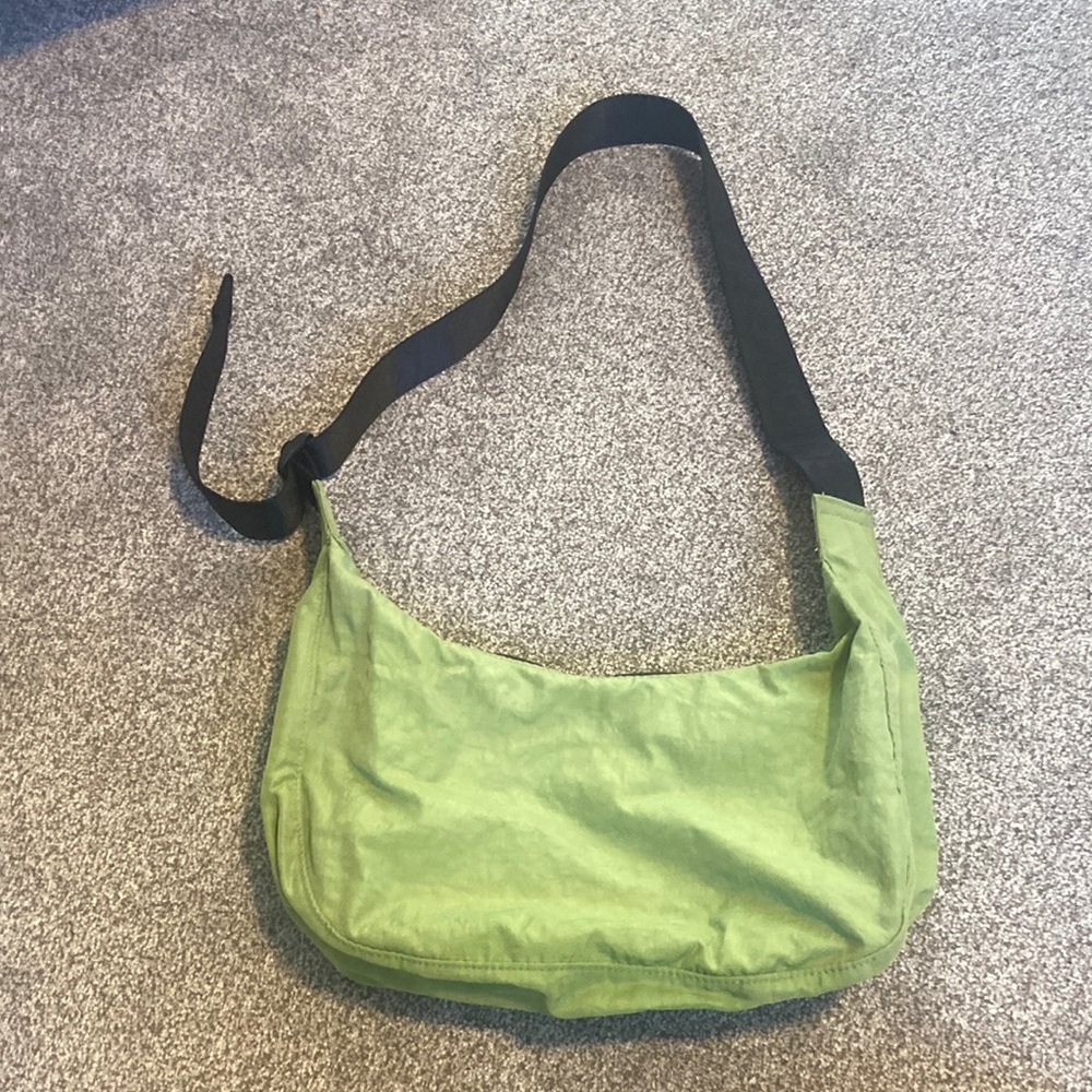 BAGGU Crescent Bag